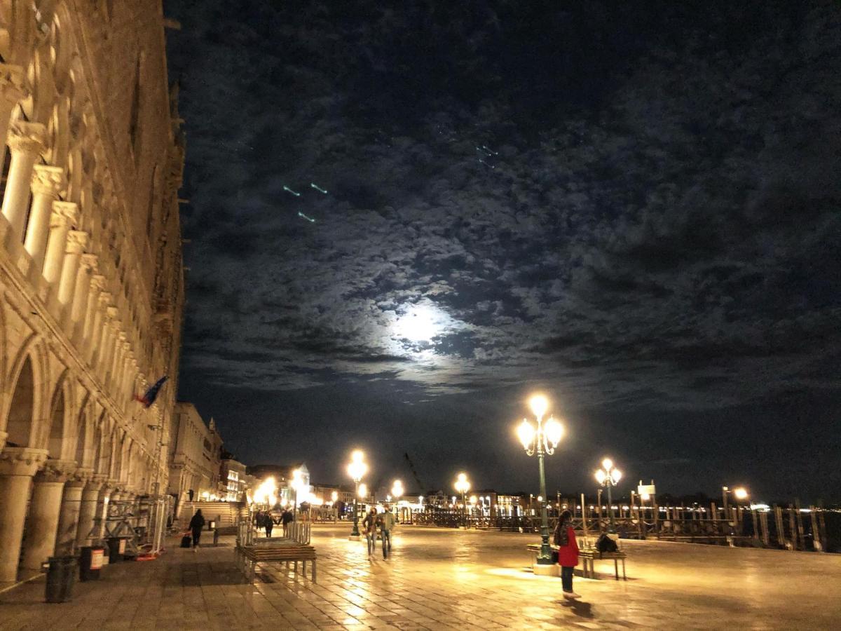 Le Vele Di Venezia Lejlighed Eksteriør billede